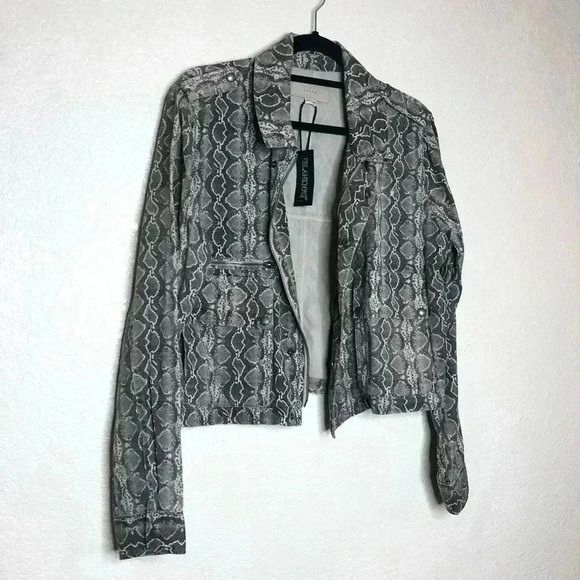 NEW Blank NYC Snake Print Cropped Jacket - Picture 4 of 7